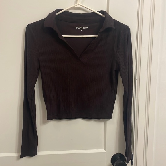 Brown size small soft Harlow cropped long sleeve worn once. - Picture 1 of 3